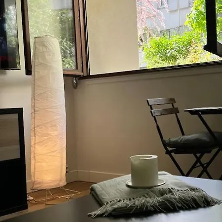 Apartamento Buttes Chaumont Refait A Neuf *