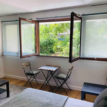 Apartamento Buttes Chaumont Refait A Neuf París