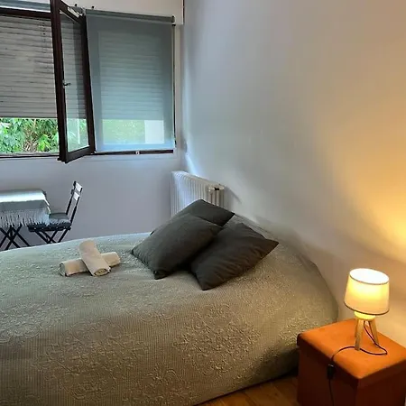 Apartment Buttes Chaumont Refait A Neuf Paris