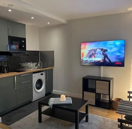 Buttes Chaumont Refait A Neuf Apartmán *